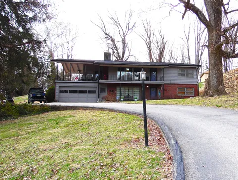 490 Valley Drive, Martinsville, IN 46151 - MLS#: 22026933