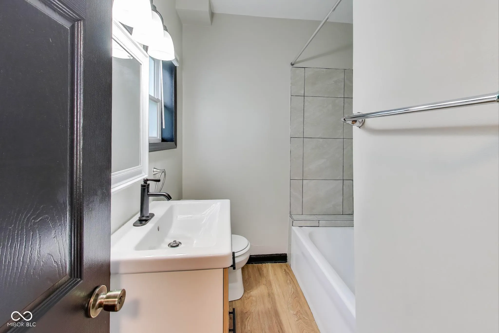 Indianapolis, Indiana 46225, United States, ,Residential,Active,222982