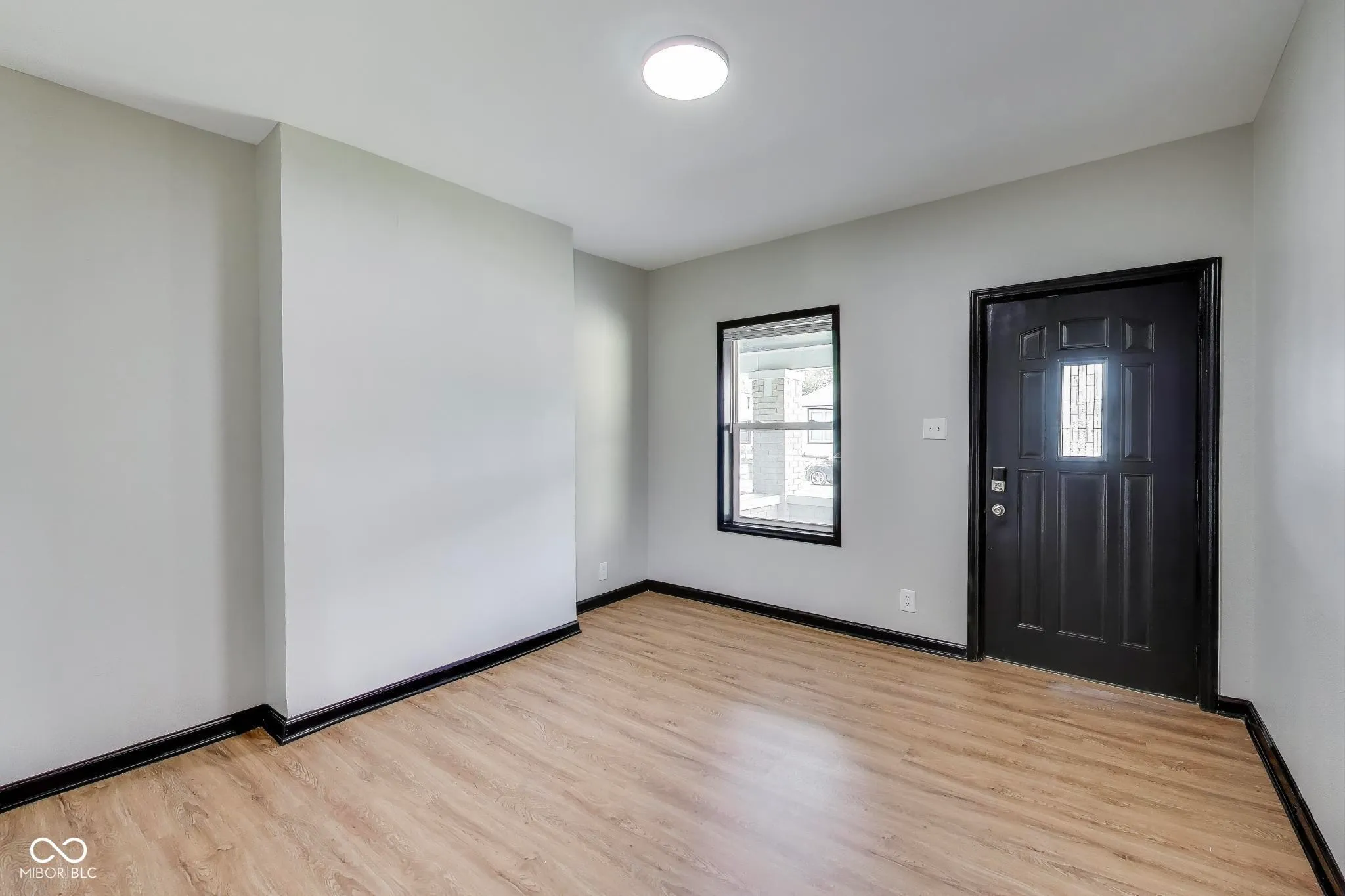 Indianapolis, Indiana 46225, United States, ,Residential,Active,222982