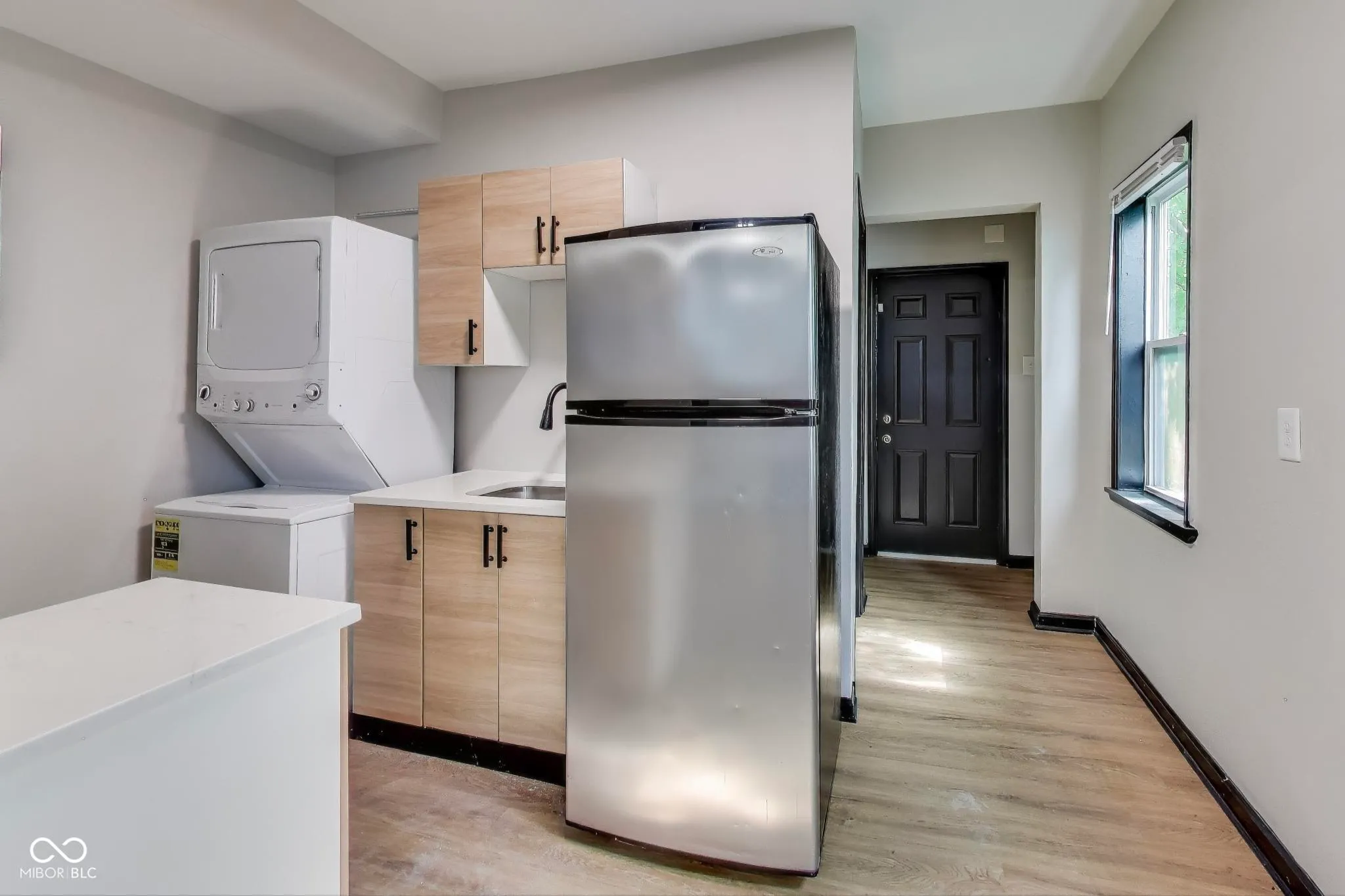 Indianapolis, Indiana 46225, United States, ,Residential,Active,222982