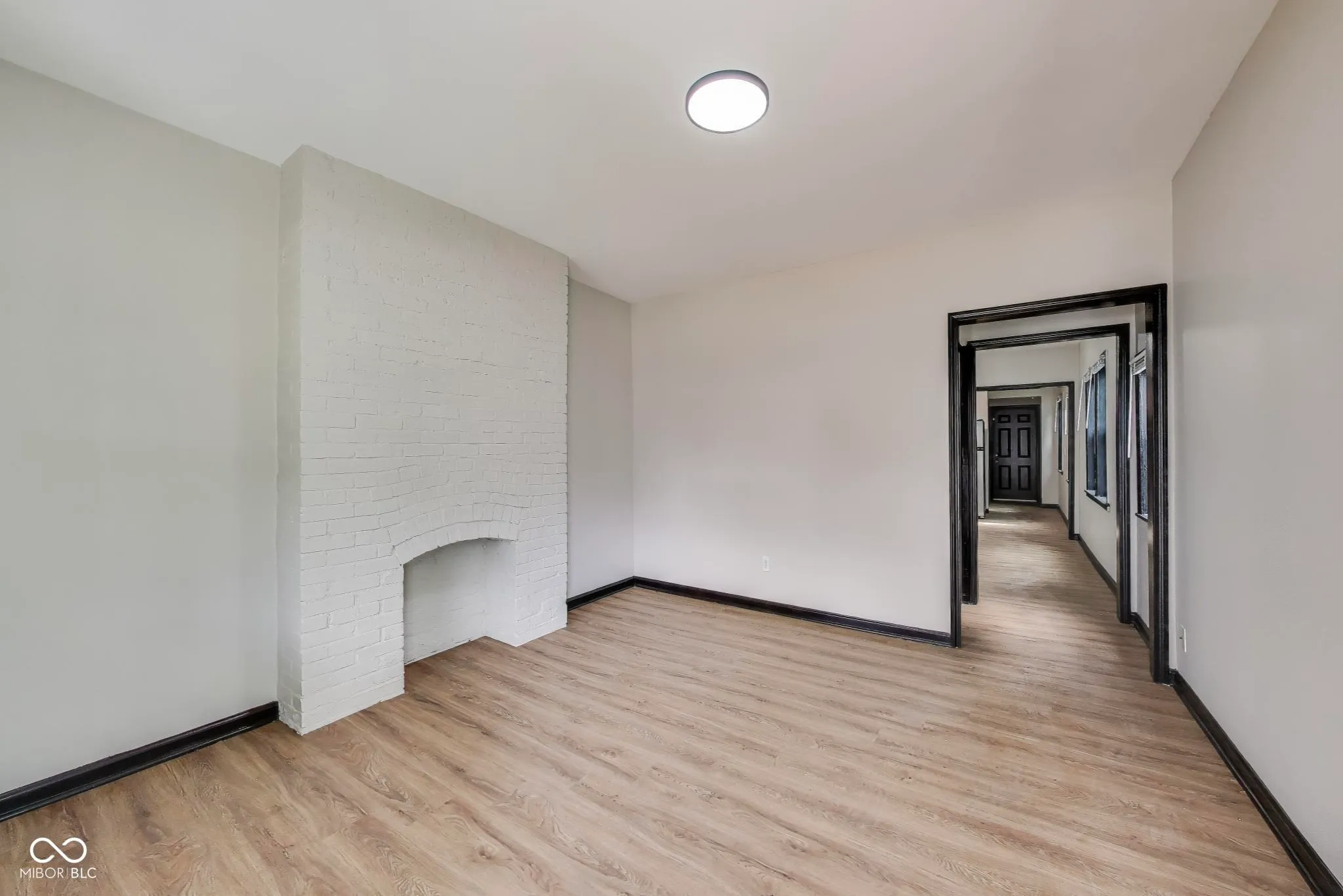 Indianapolis, Indiana 46225, United States, ,Residential,Active,222982