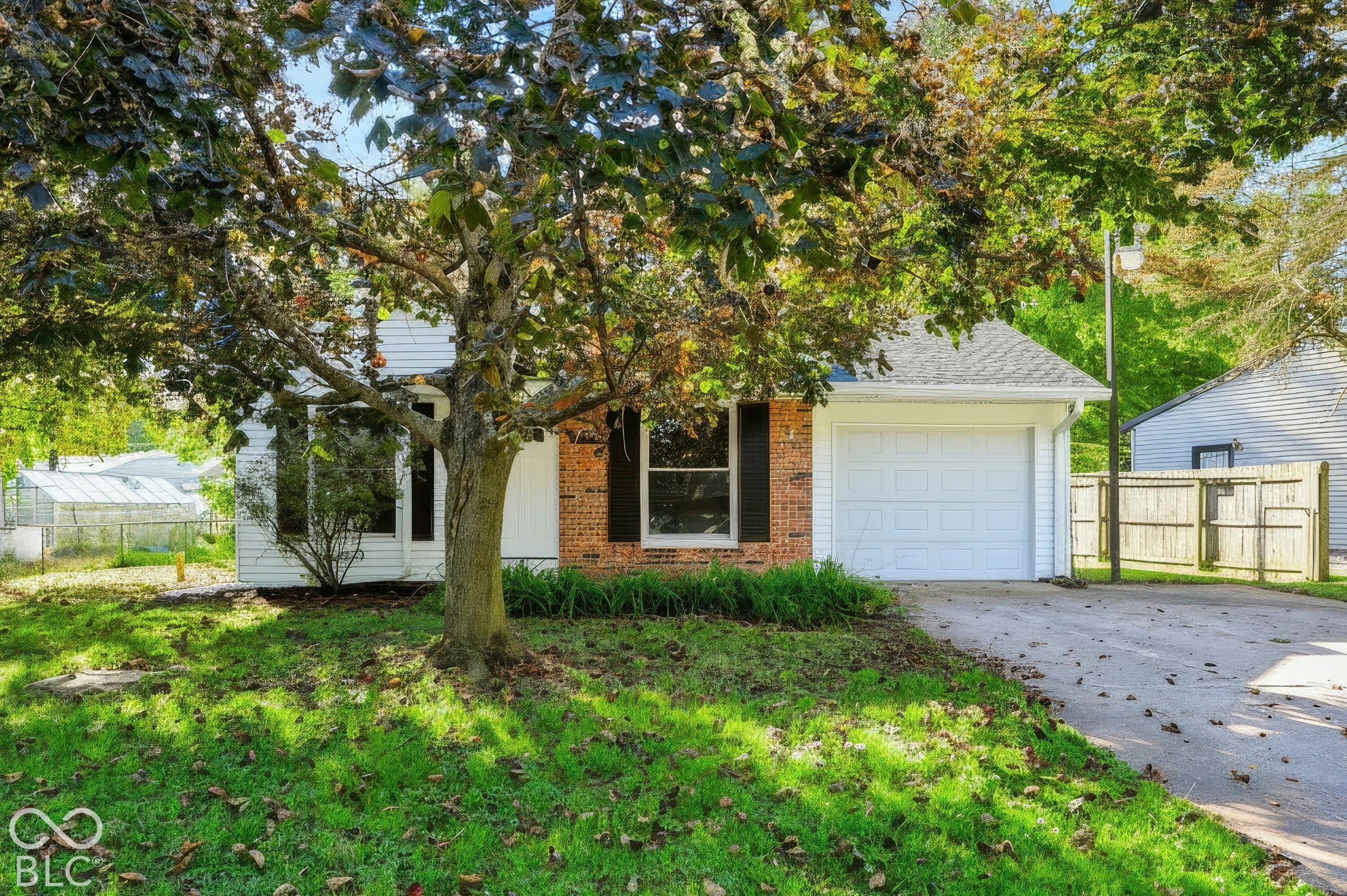 4401 Chisholm Trail