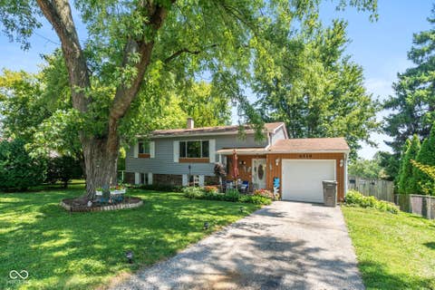 Photo of 4519 Rainbow Court, Indianapolis, IN 46221 (MLS # 22117661)