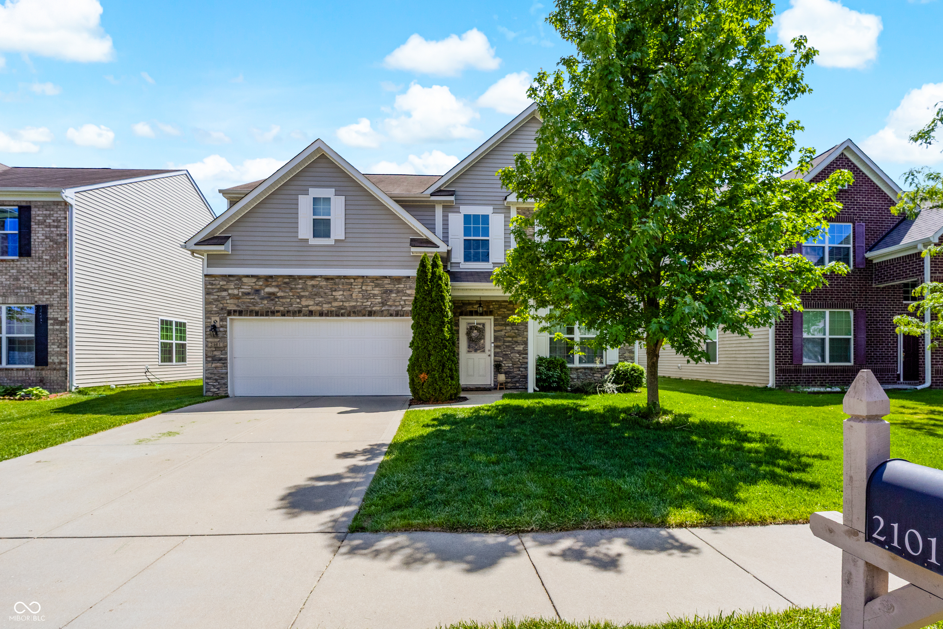 2101 Creek Bank Drive