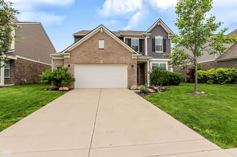 Photo of 10512 Pintail Lane, Indianapolis, IN 46239 (MLS # 22104365)