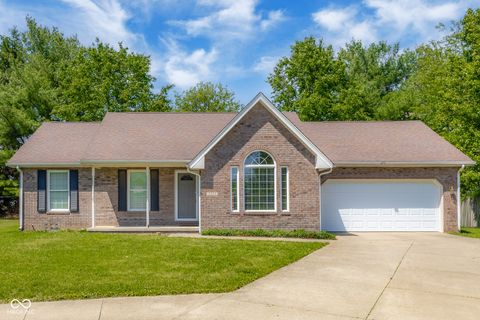 2353 McClennan Court N Columbus IN 47203