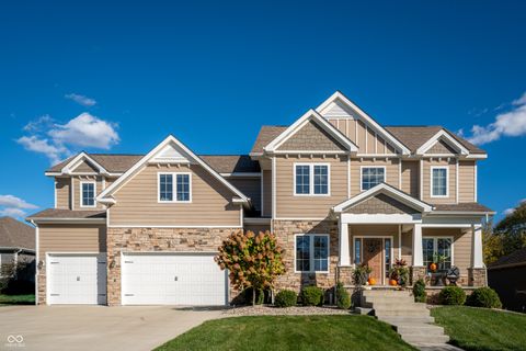 5229 Stonehaven Lane Columbus IN 47201