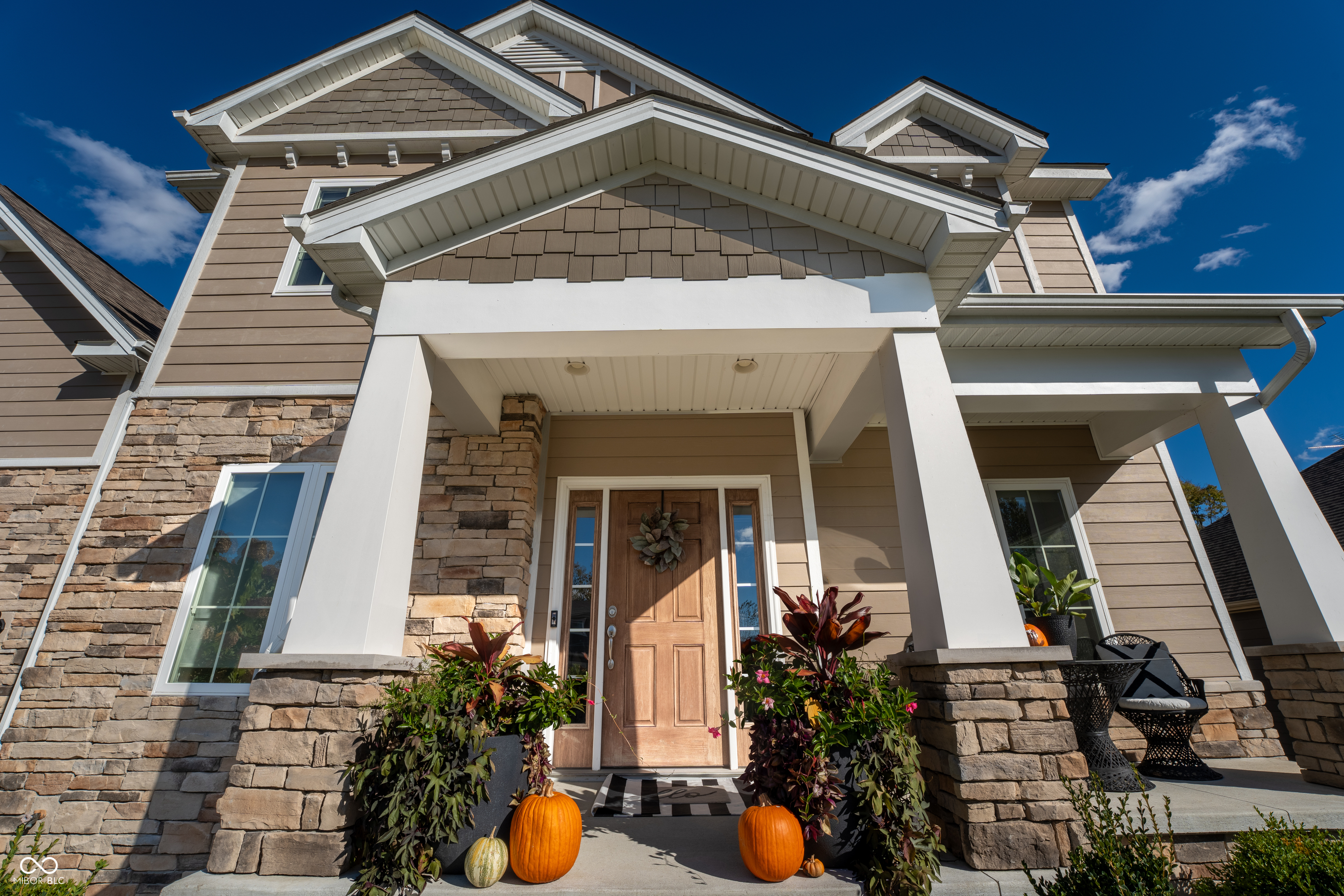 5229 Stonehaven Lane