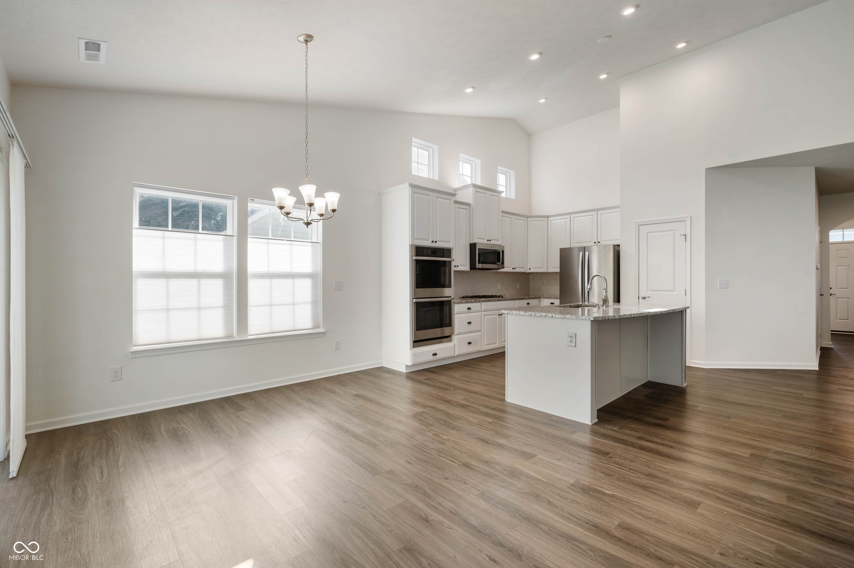 5166 Green Valley Lane