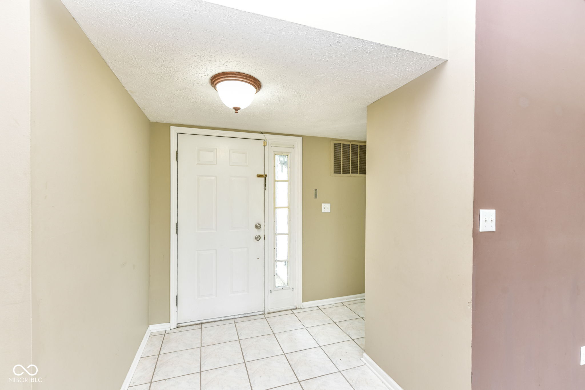 3666 Crickwood Drive