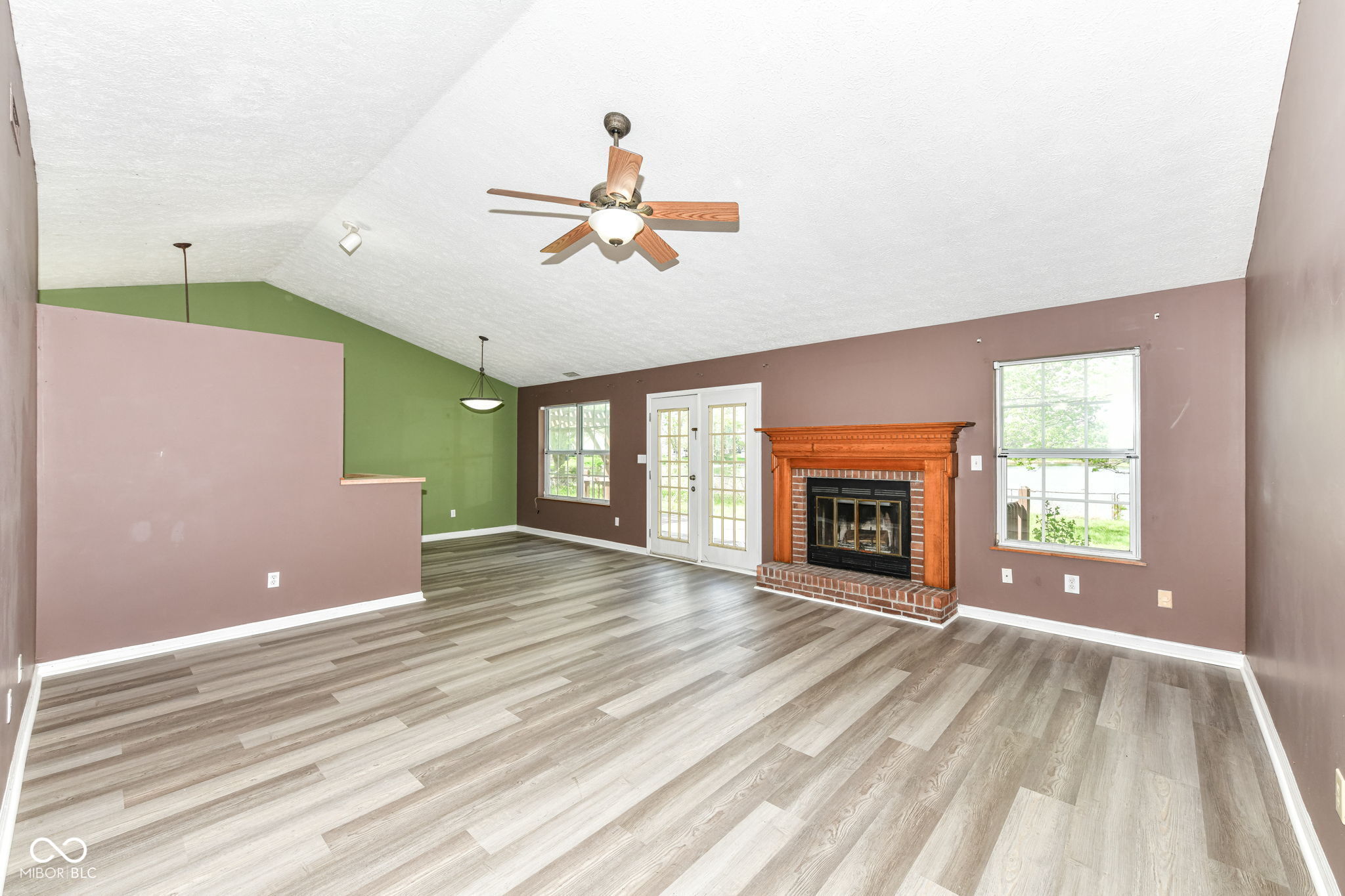 3666 Crickwood Drive