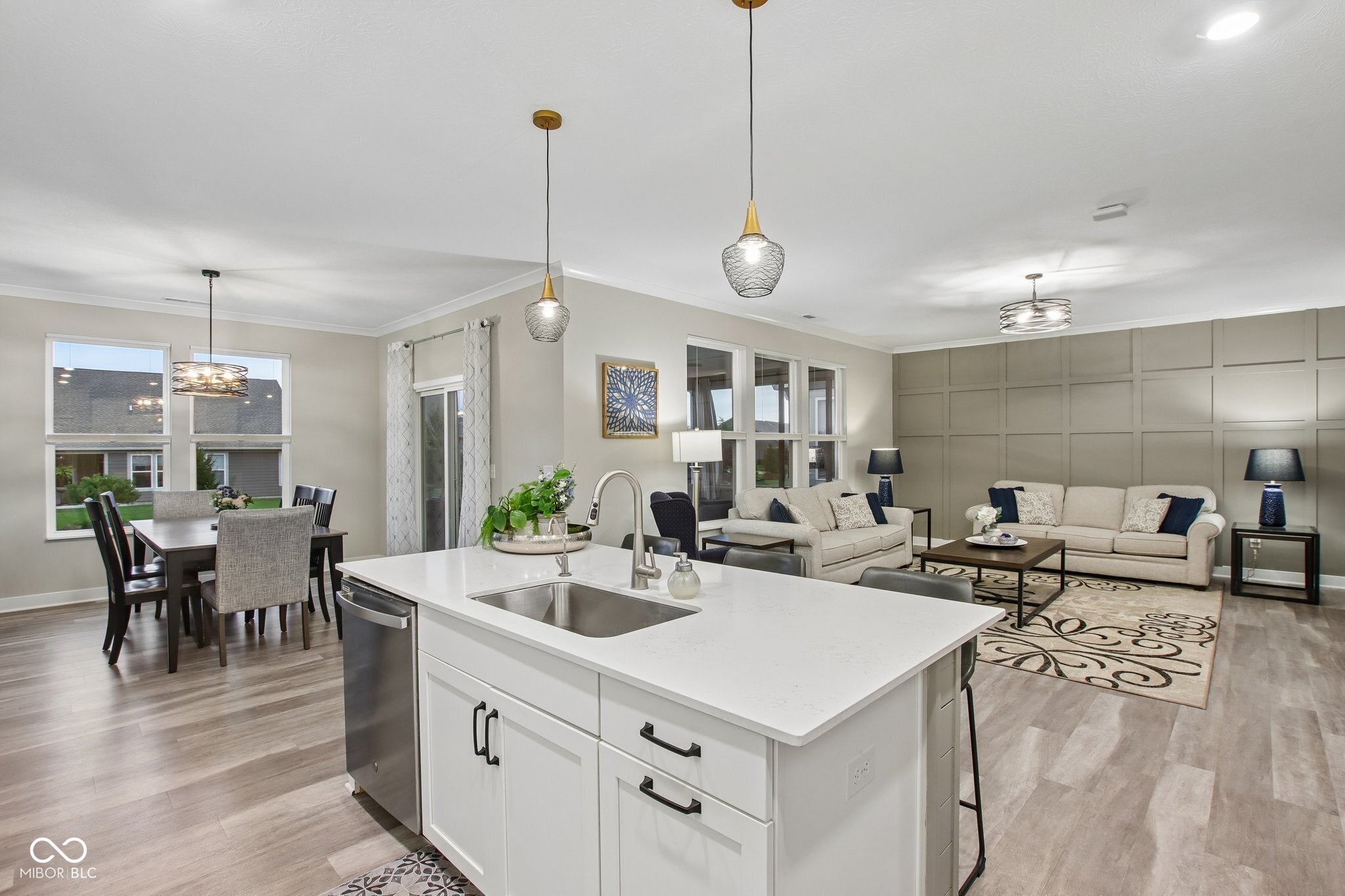 5280 Chambers Court