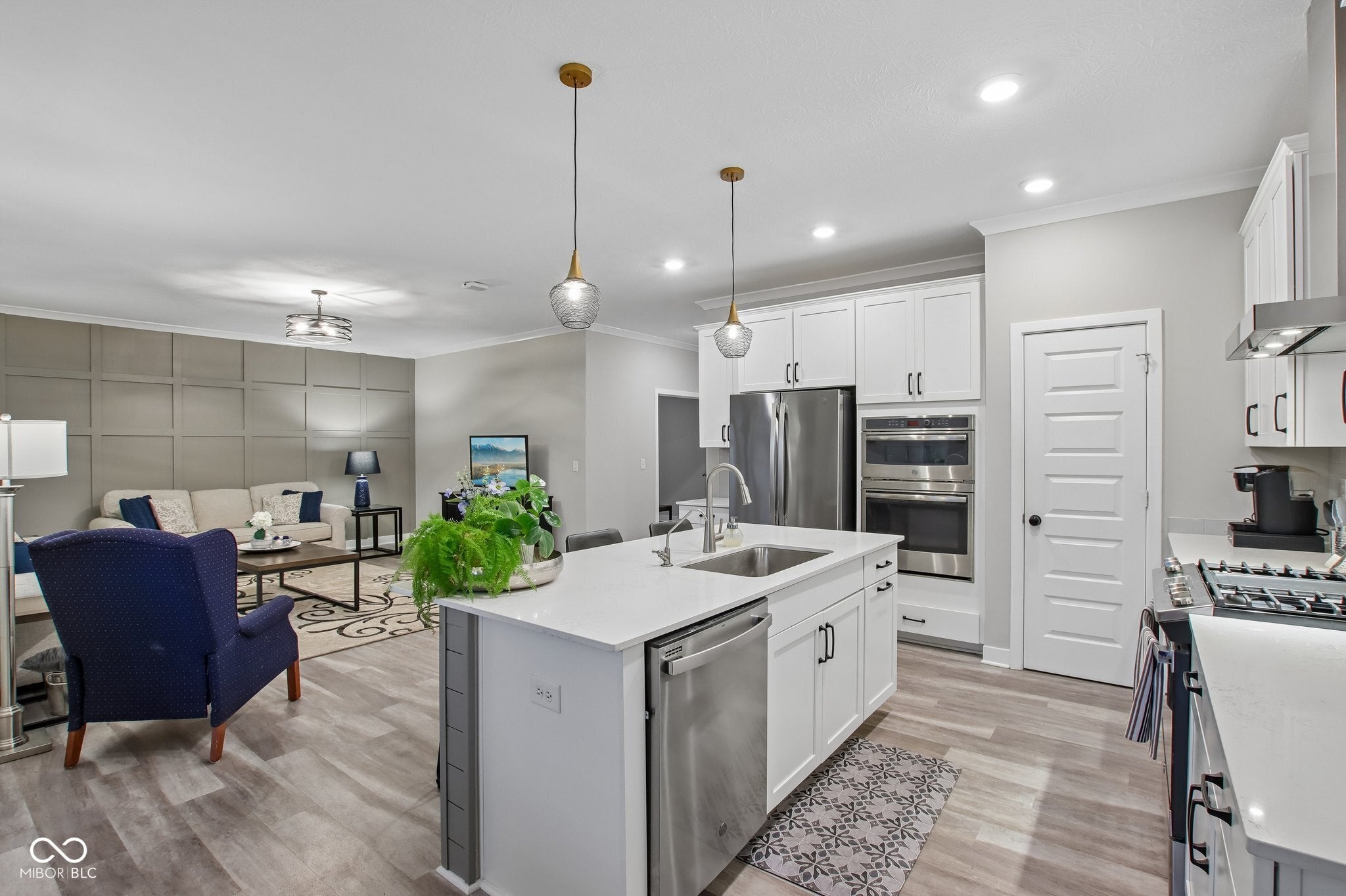 5280 Chambers Court