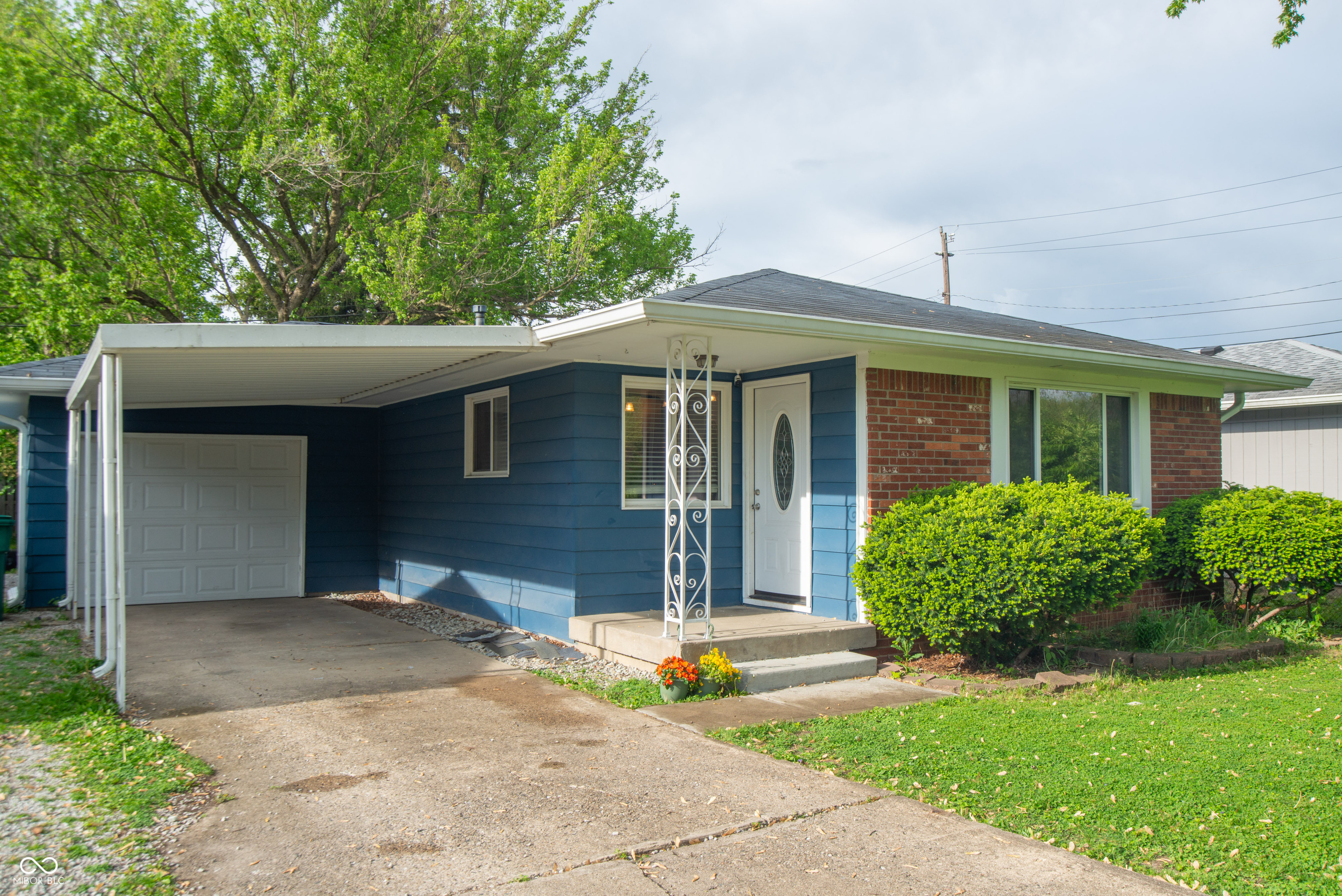 8814 W 30th Street