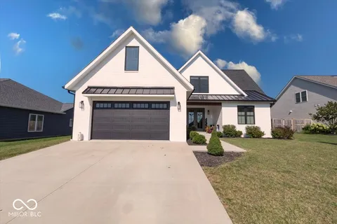 4676 N Triple Crown Drive, Bloomington, IN 47404 - MLS#: 21998195
