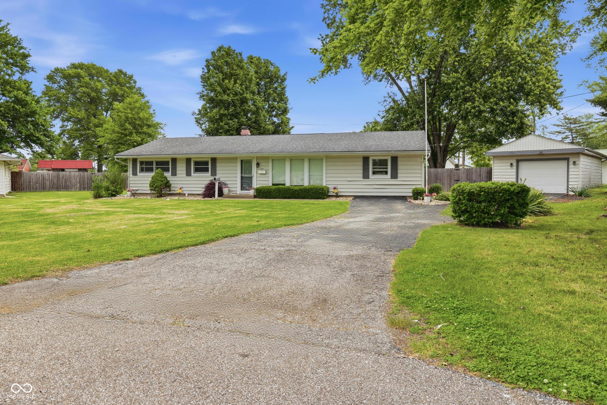 1111 E Northwood Drive