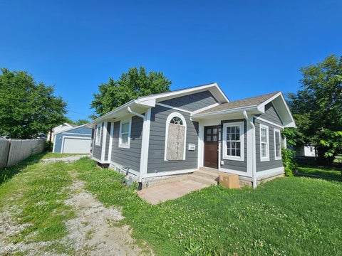 Photo of 2320 Churchman Avenue, Indianapolis, IN 46203 (MLS # 22053428)