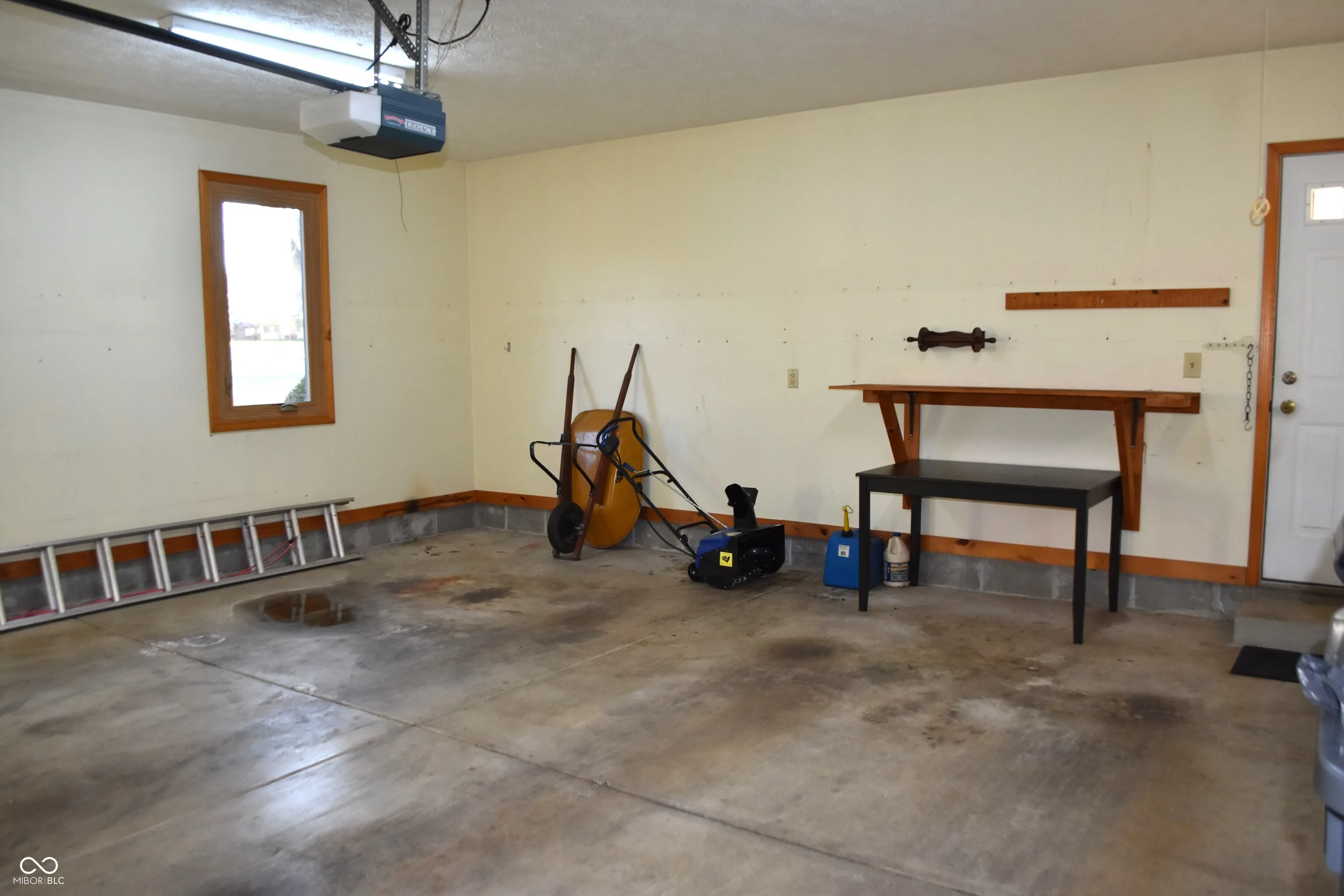 Indianapolis, Indiana 46259, United States, 3 Bedrooms Bedrooms, ,3 BathroomsBathrooms,Residential,Active,245618