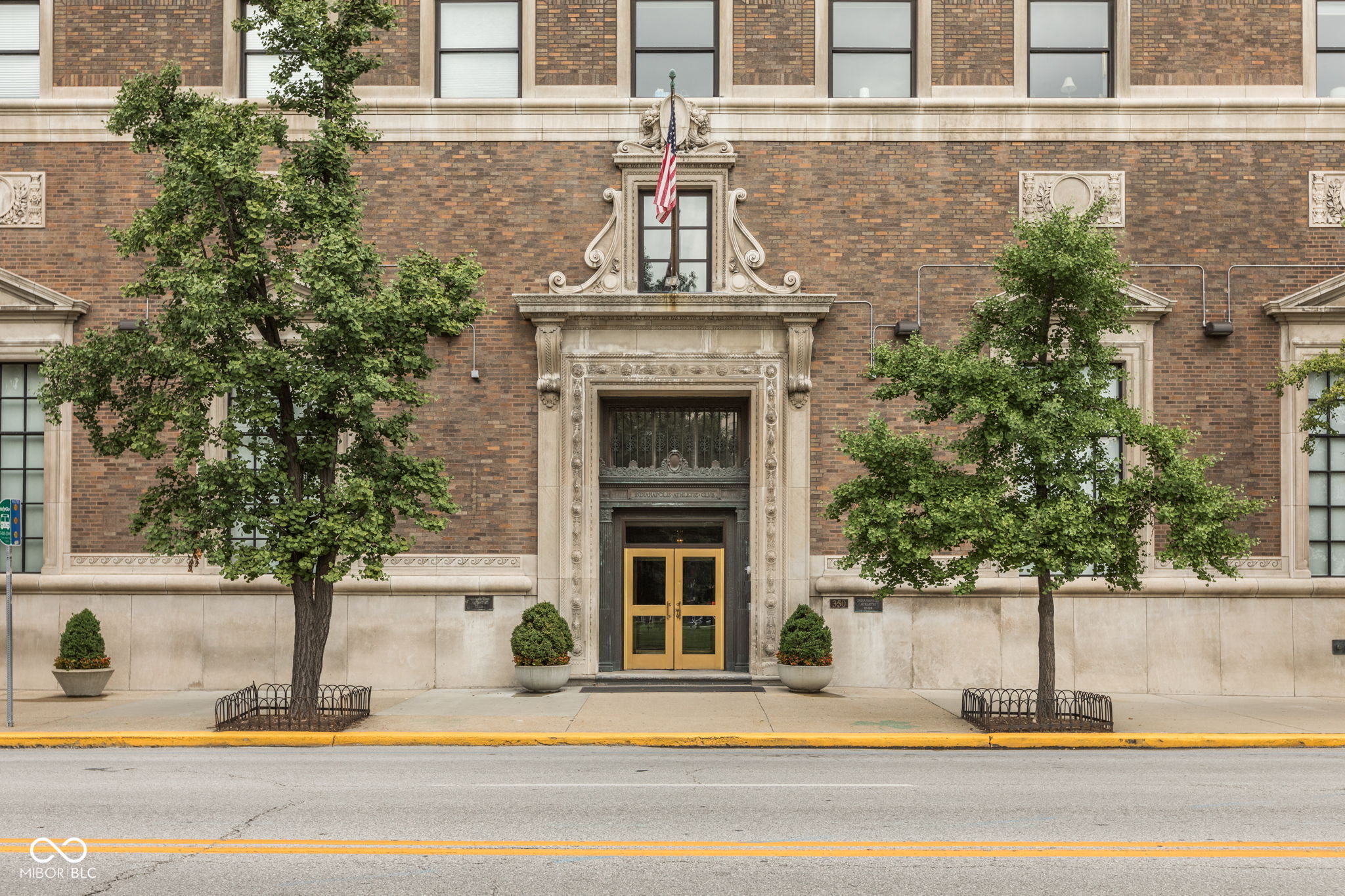 350 N Meridian Street N 905