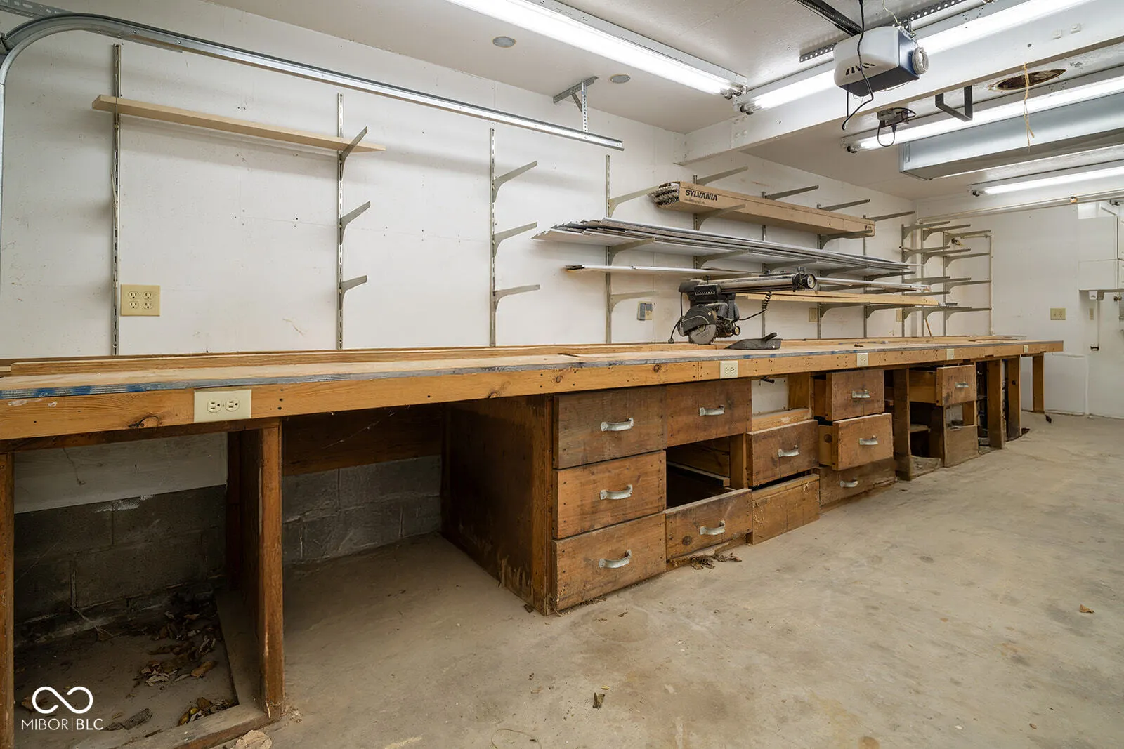 Martinsville, Indiana 46151, United States, 3 Bedrooms Bedrooms, ,2 BathroomsBathrooms,Residential,Active,250113