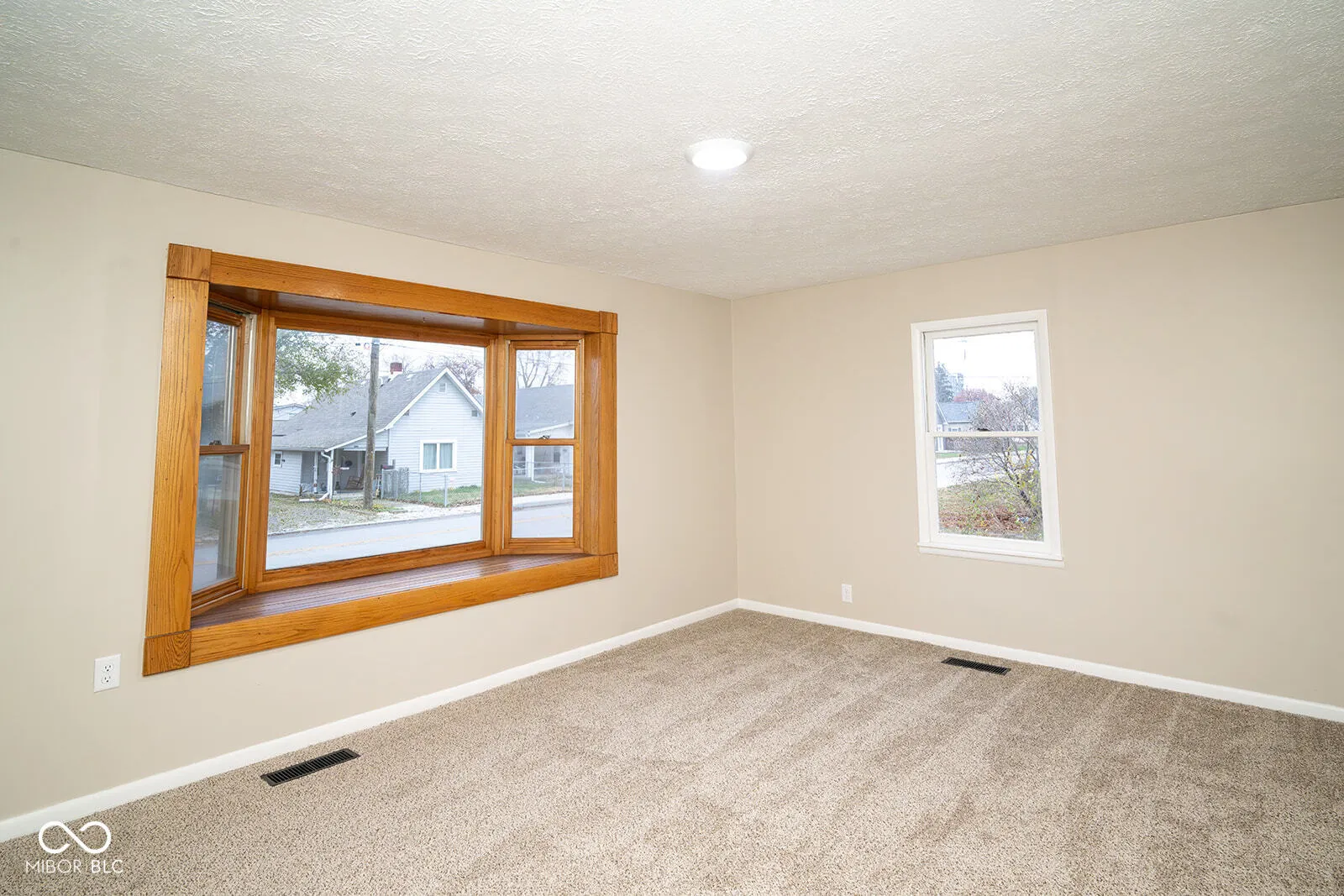 Martinsville, Indiana 46151, United States, 3 Bedrooms Bedrooms, ,2 BathroomsBathrooms,Residential,Active,250113