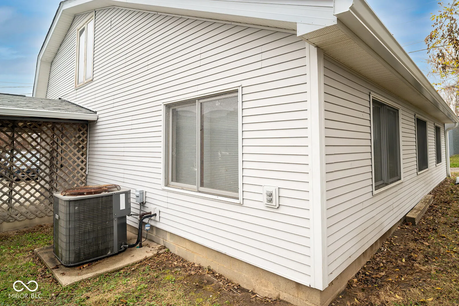 Martinsville, Indiana 46151, United States, 3 Bedrooms Bedrooms, ,2 BathroomsBathrooms,Residential,Active,250113