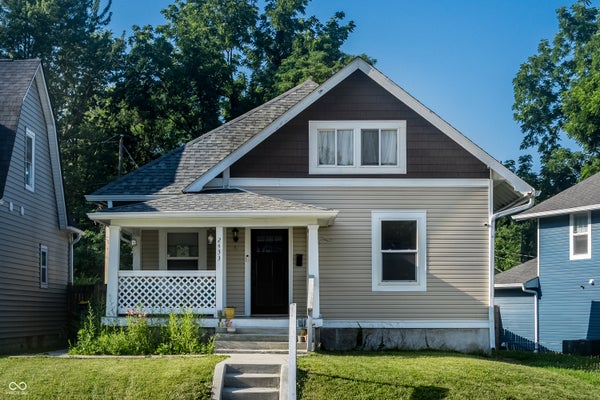 2433 COYNER AVE, INDIANAPOLIS, IN 46218 - Image f3bfa1c252e002d209f92dff39c9fe85/270238292
