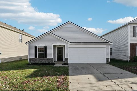 Photo of 4073 Congaree Lane, Indianapolis, IN 46235 (MLS # 22073391)