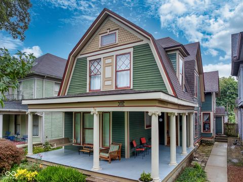 Photo of 320 W 12th Street, Anderson, IN 46016 (MLS # 22053521)