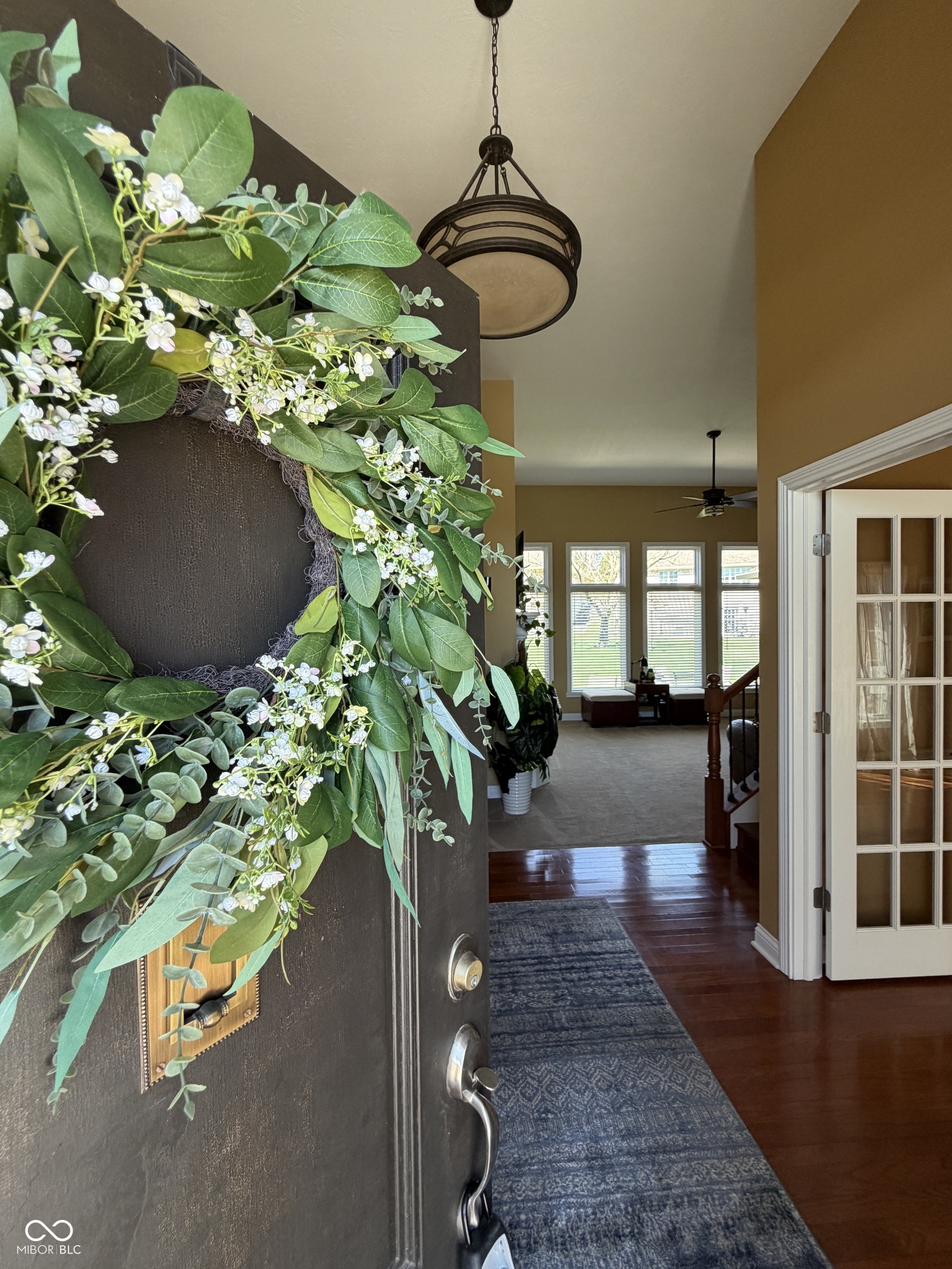 736 Willow Pointe Drive N