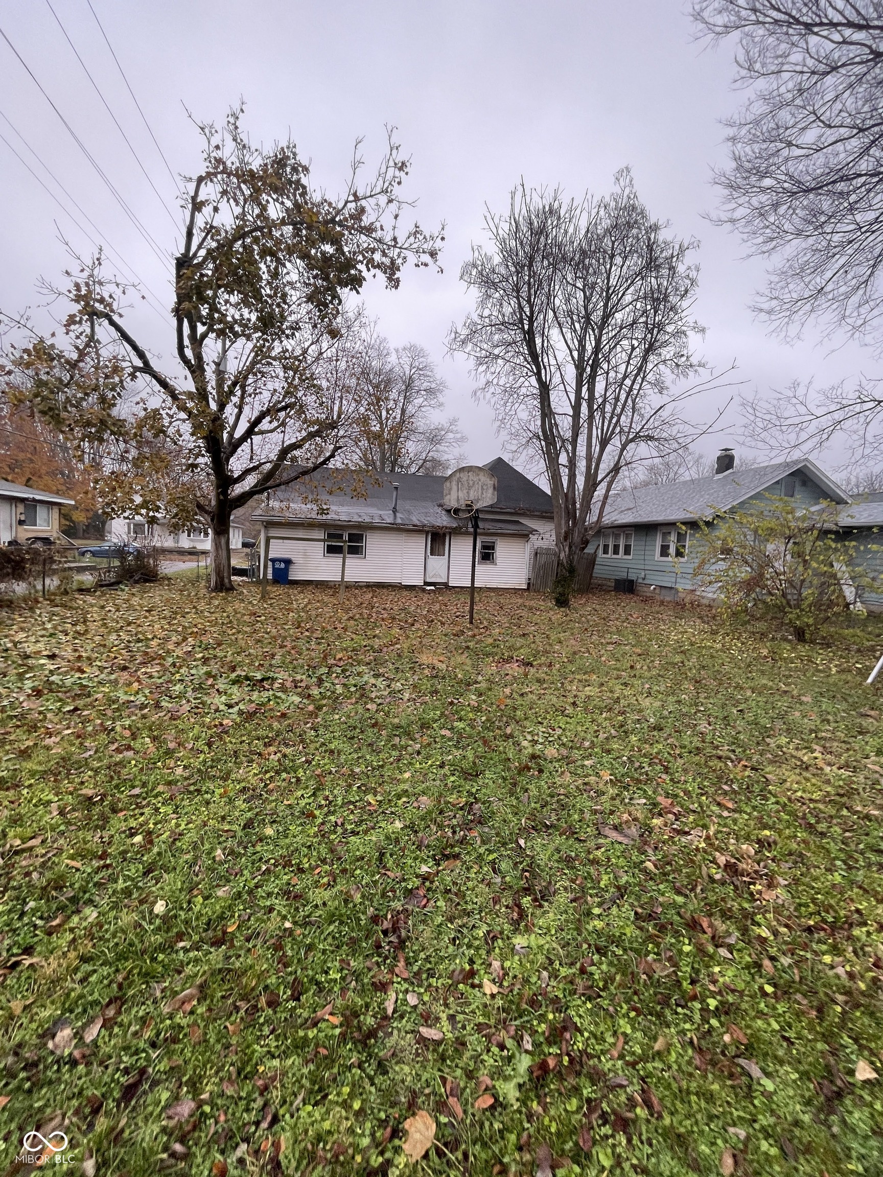 637 W Franklin Street