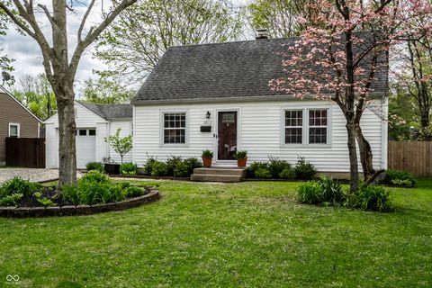 Photo of 2013 E 65th Street, Indianapolis, IN 46220 (MLS # 22091902)