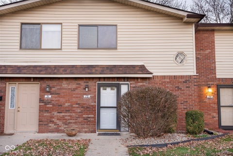 Photo of 73 Trails End, Greenwood, IN 46142 (MLS # 22109763)