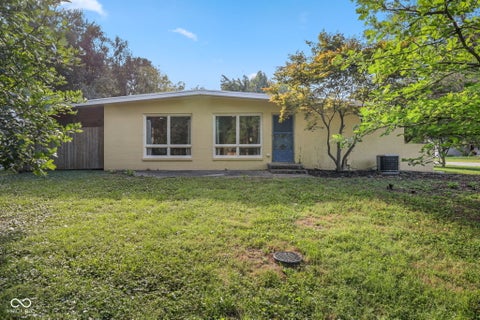 Photo for 835 W 53rd Street