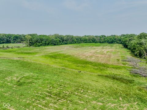 1447 Overlook Court Zionsville IN 46077