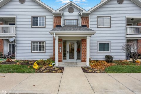 Photo of 8418 Glenwillow Lane #208, Indianapolis, IN 46278 (MLS # 22073245)