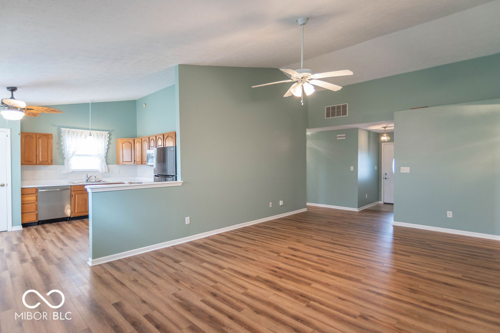 1005 Honeysuckle Court