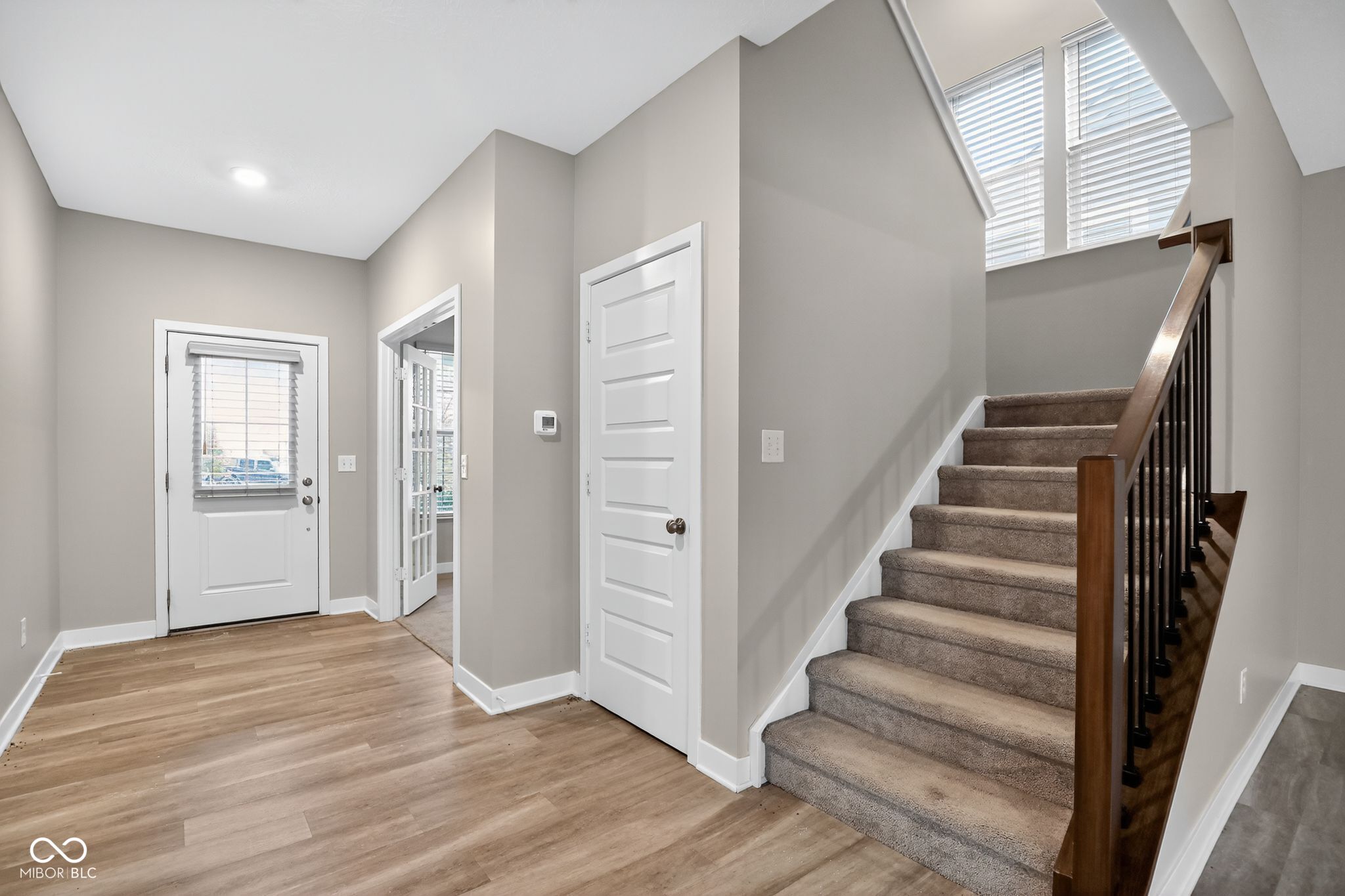 9711 Ridgecrest Lane