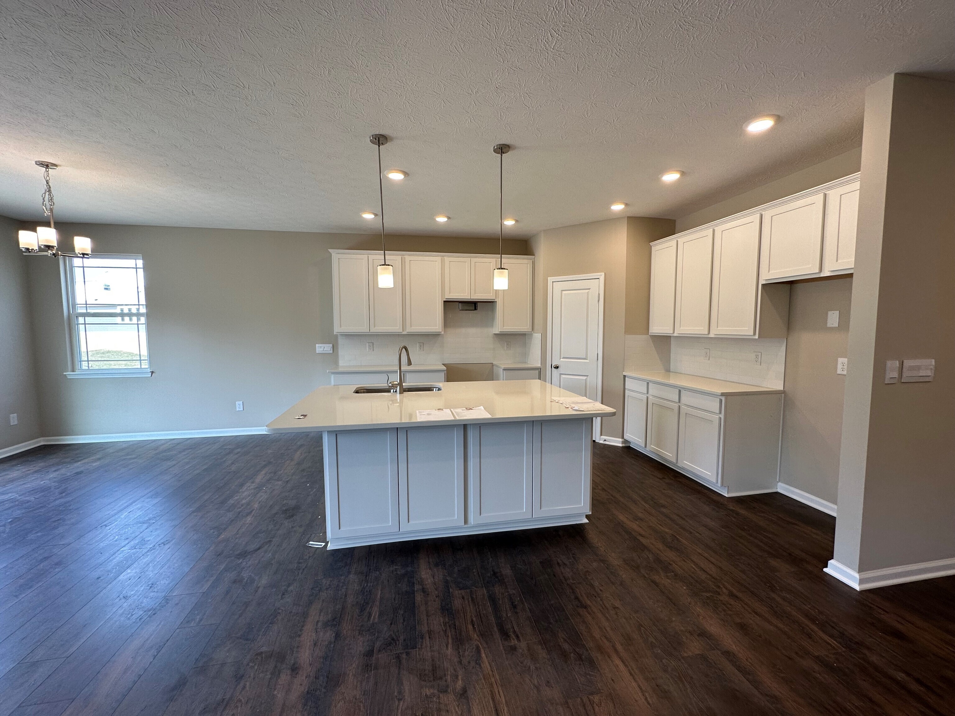 Photo 5 of 13 of 5850 Tart Boulevard house