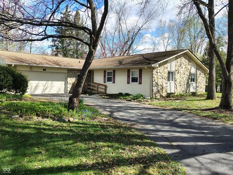 Photo of 3138 Albright Court, Indianapolis, IN 46268 (MLS # 22094078)