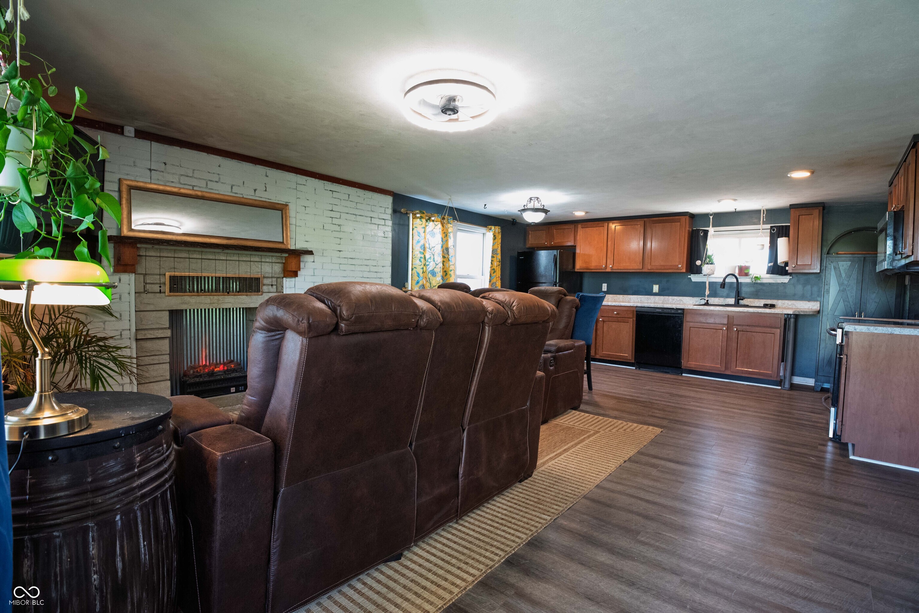 560 S County Road 700 W