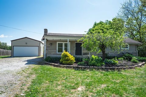 Photo of 560 S County Road 700 W, North Vernon, IN 47265 (MLS # 22096884)