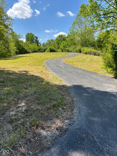 472 Rolling Hills Drive Martinsville IN 46151