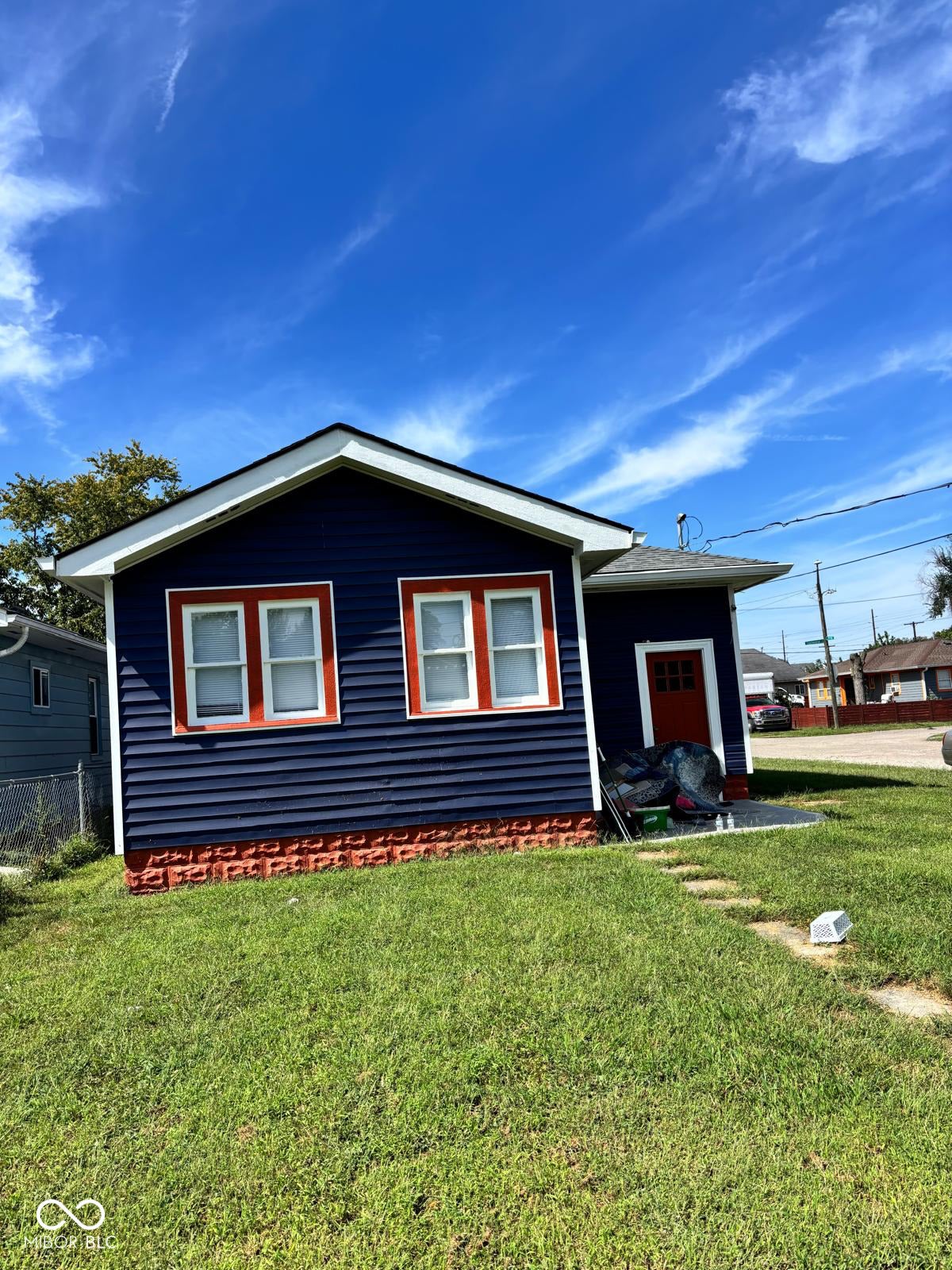 831 N Centennial Street