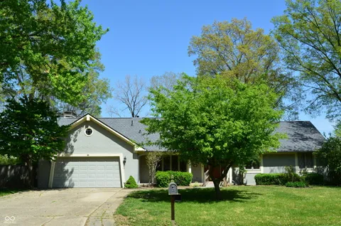 931 Beech Drive, Greenwood, IN 46142 - MLS#: 22035934