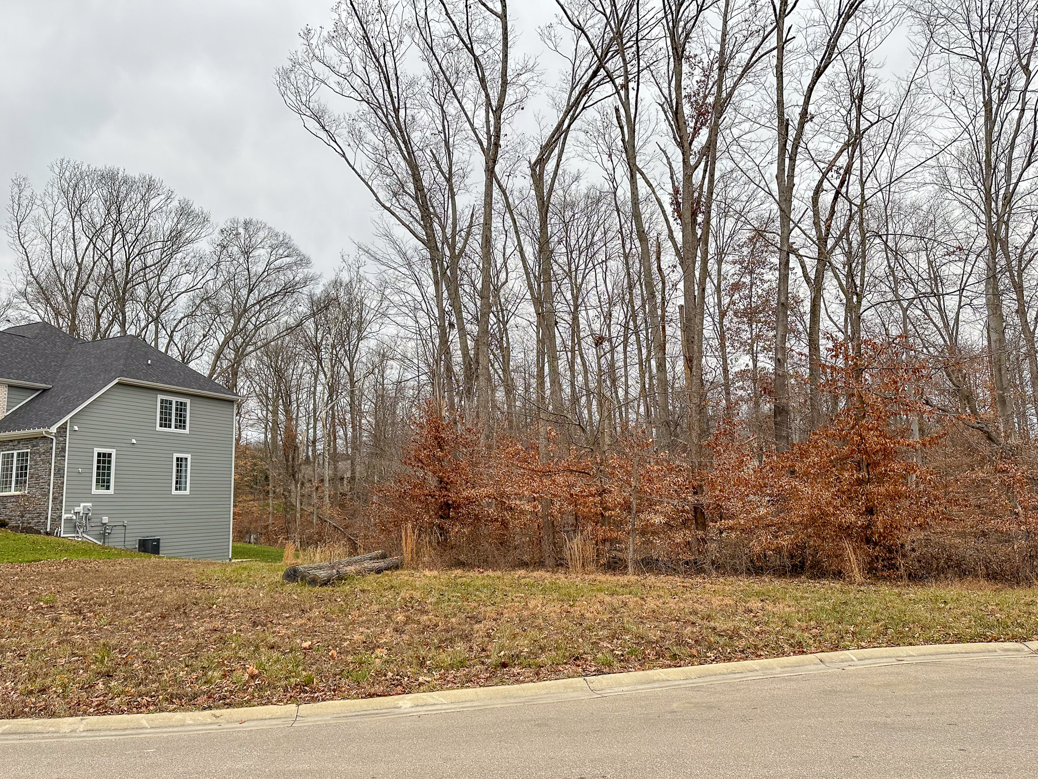 5086 Oak Ridge Trail