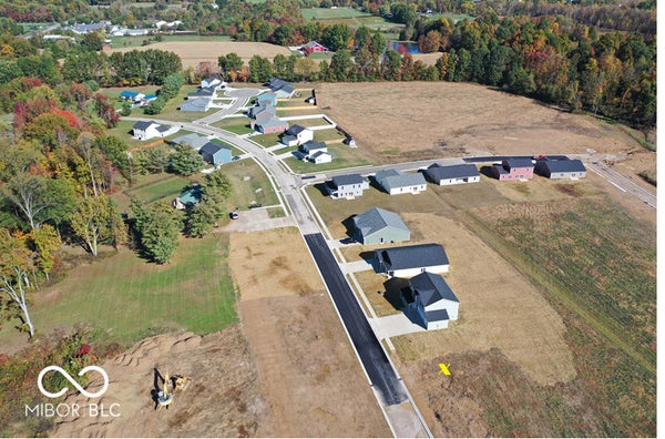 716 WHITE OAK RD, SPENCER, IN 47460 - Image f592e67cb90b595dd0ad4e2abdb44d3f/3330575322