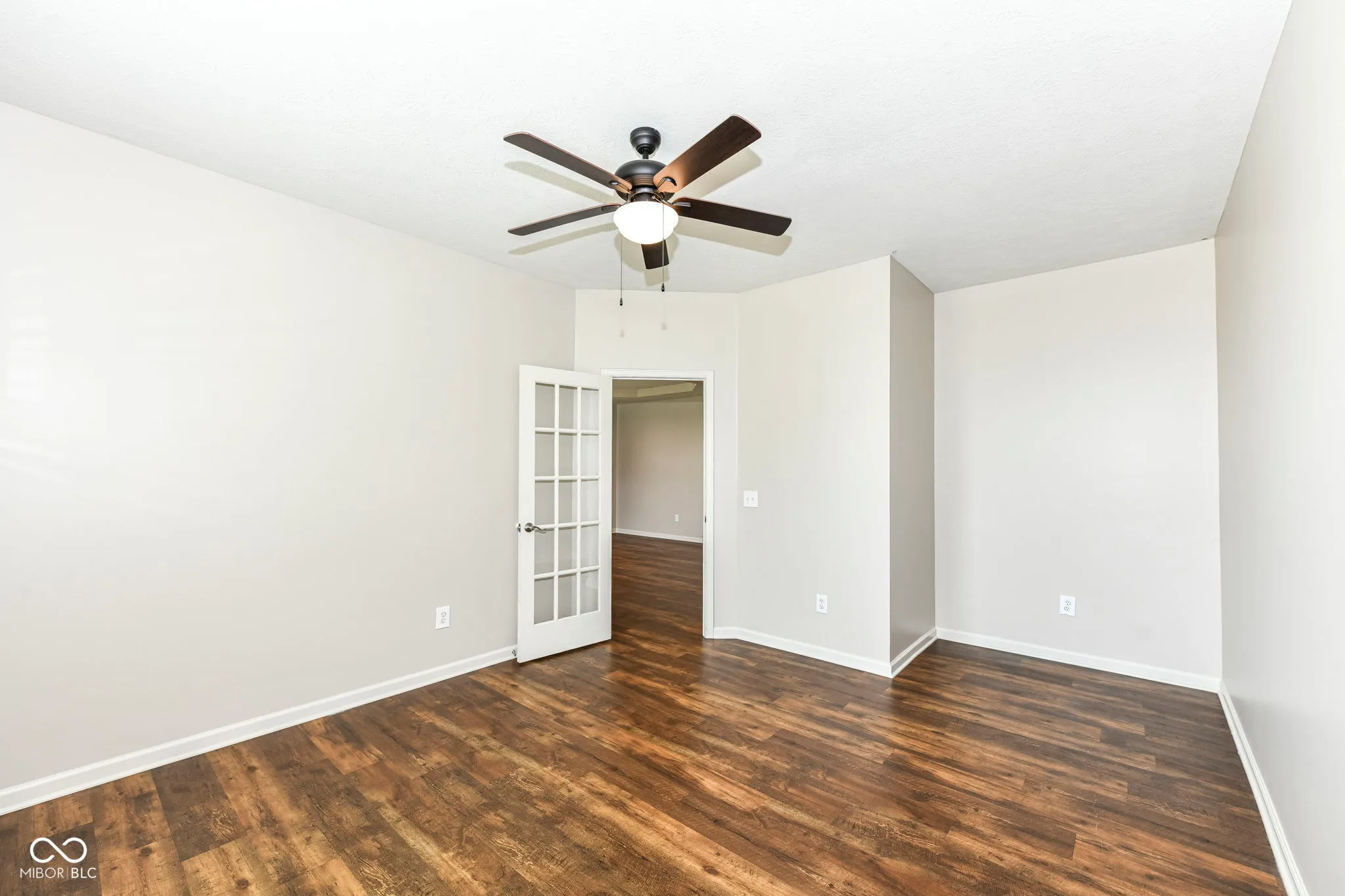 Whitestown, Indiana 46075, United States, 5 Bedrooms Bedrooms, ,5 BathroomsBathrooms,Residential,Pending,162768