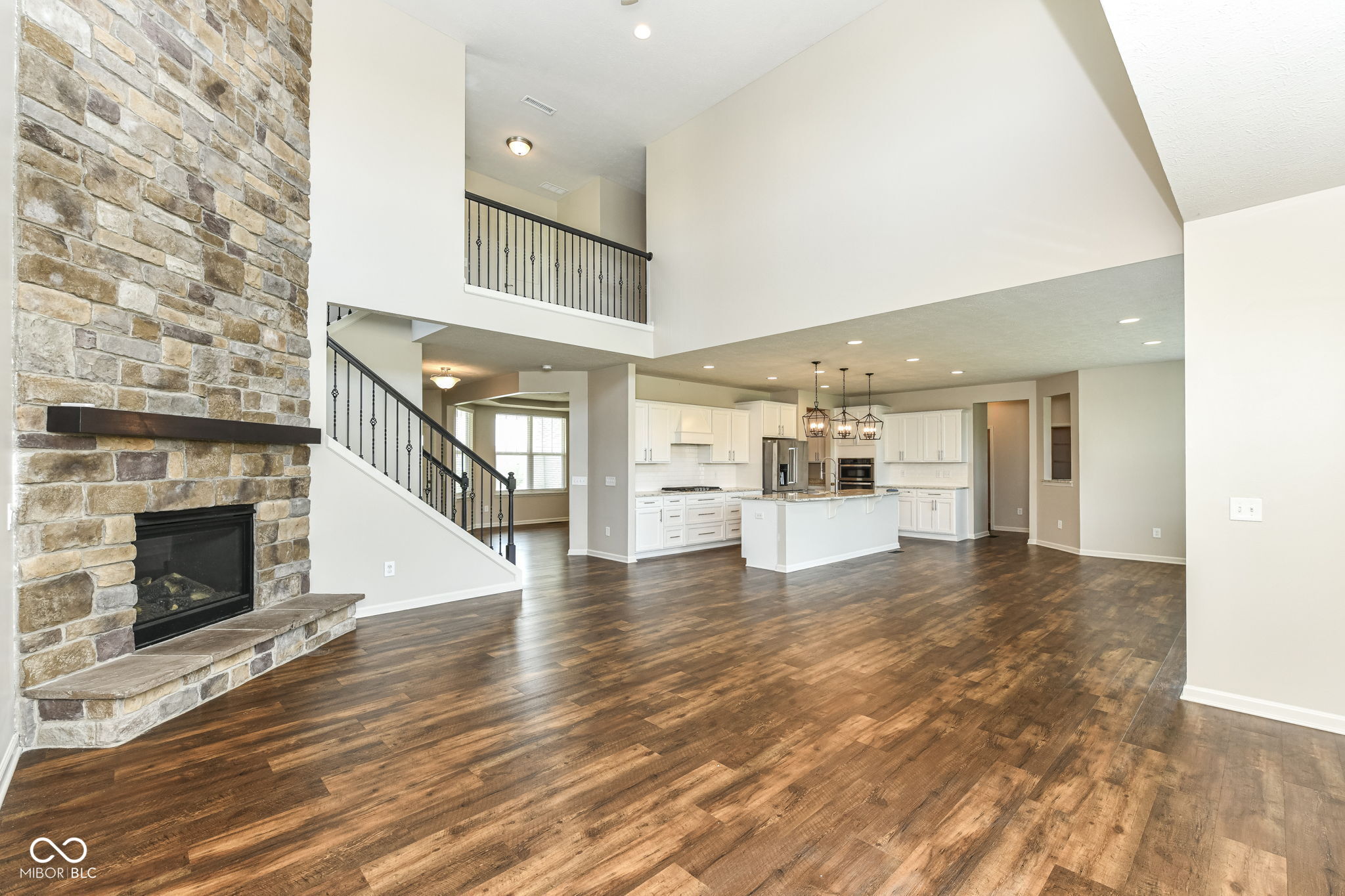6160 Hardwick Drive