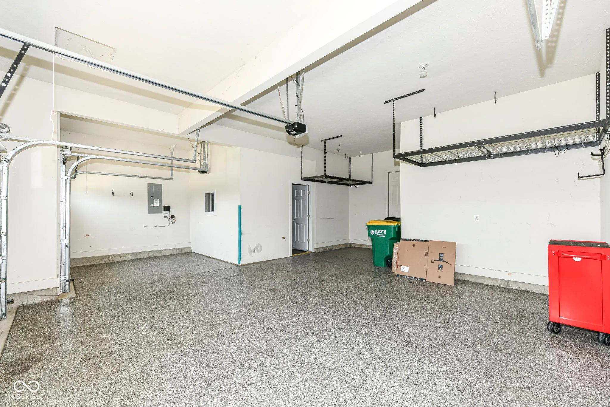 Whitestown, Indiana 46075, United States, 5 Bedrooms Bedrooms, ,5 BathroomsBathrooms,Residential,Pending,162768